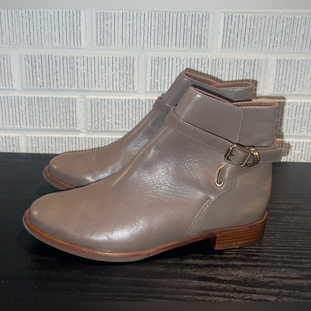 TORY BURCH Taupe Leather Ankle Bootie